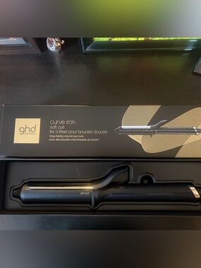 GHD Curve Iron Soft Curl 1.25”